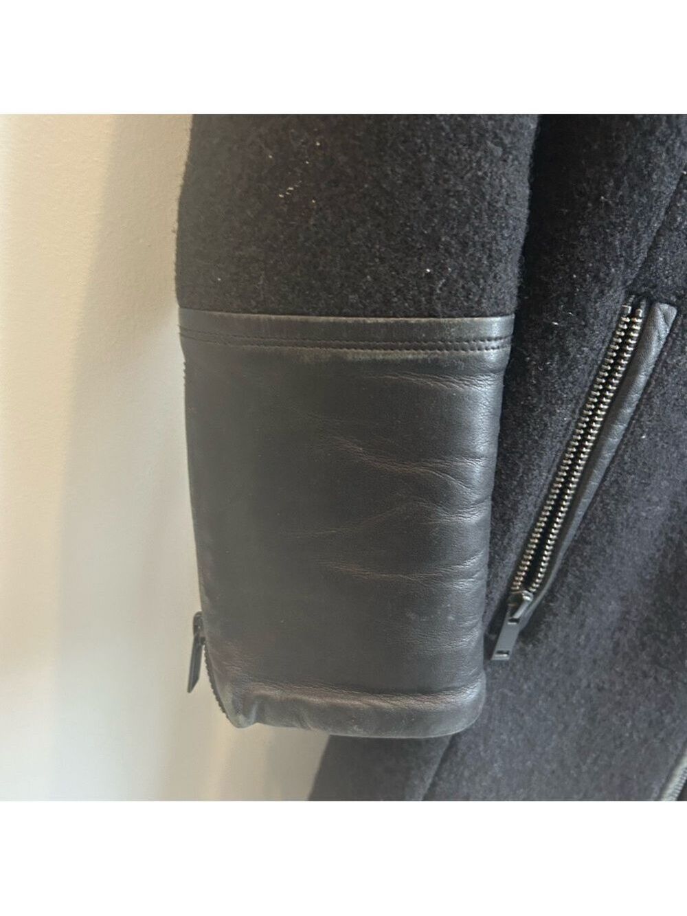 Women's Black Leather Sleeve Coat - Picture 3 of 7